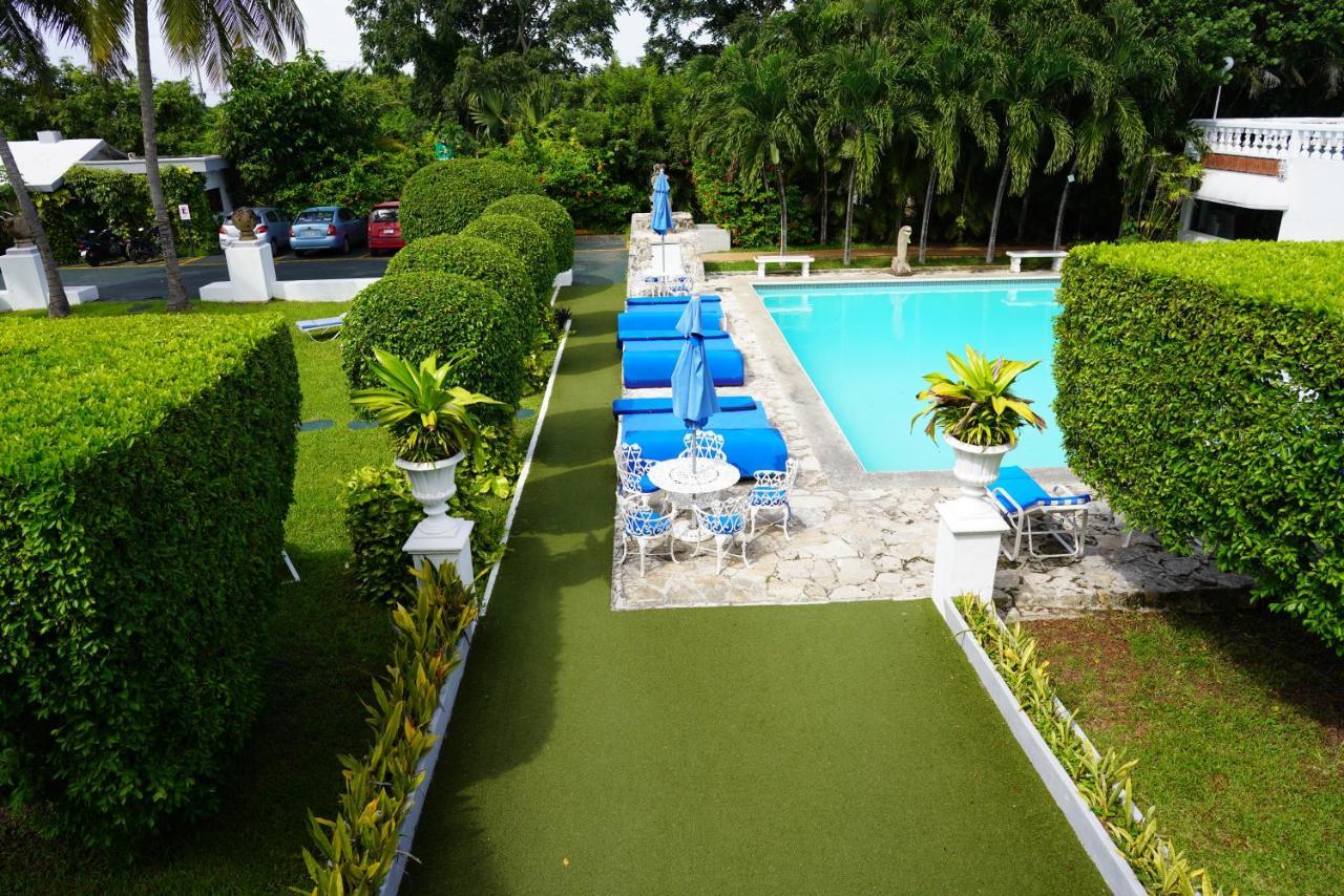 Villablanca Garden Beach Hotel Cozumel Exterior photo