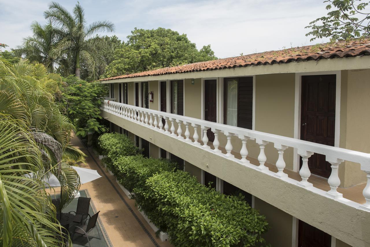 Villablanca Garden Beach Hotel Cozumel Exterior photo